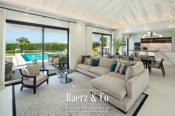 photo 18 Villa - Nueva Andalucia - Marbella - Ref: 8603