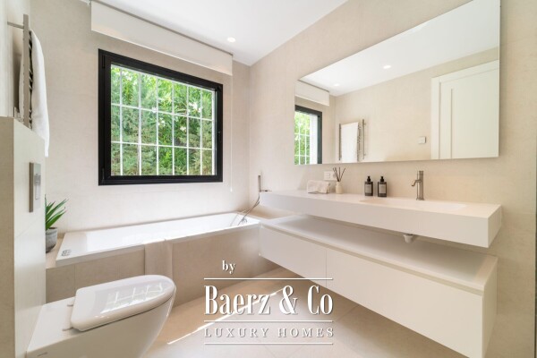 photo 49 Villa - Nueva Andalucia - Marbella - Ref: 8603