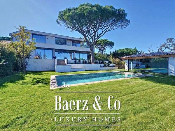 photo 2 Sea view villa - Contemporary & Elegance