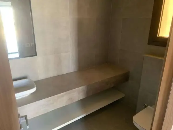 photo 6 #1121 2 Bedroom apartment ground floor Lagoon view