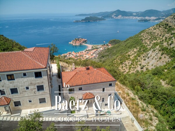 photo 2 Three Bedroom Apartment with a Seaview in Sveti Stefan