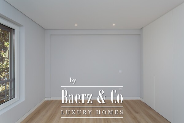 photo 5 Modern, luxury 3+1 bedroom duplex in a quiet street in Carcavelos