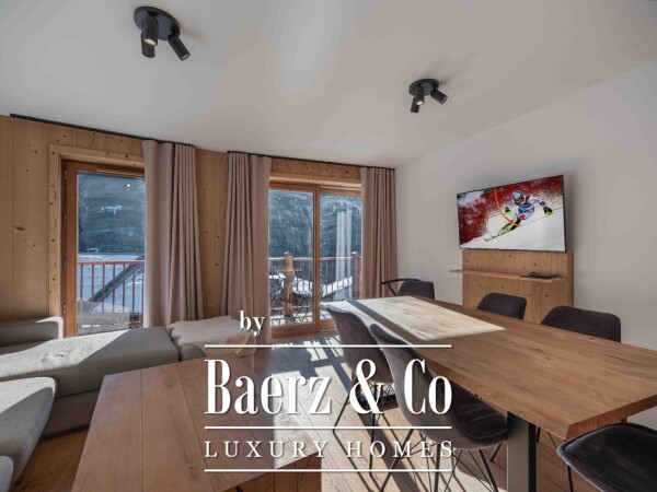 photo 2 1-BEDROOM APARTMENT + MOUNTAIN CORNER