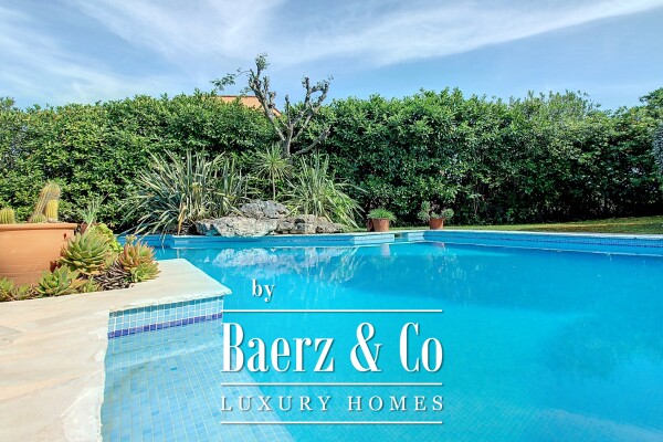 photo 4 PROPERTY IN VALESCURE