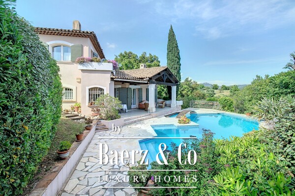 photo 11 PROPERTY IN VALESCURE