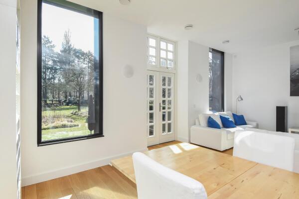 photo 7 Therese Schwartzestraat 113