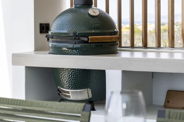 photo 33 Crown West 207