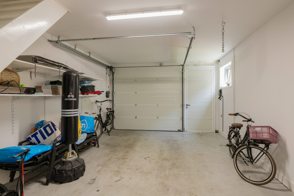 photo 38 Heereweg 304