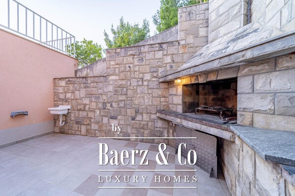 photo 10 Korčula Island, Vela Luka, house with 5 apartments, 2nd row from the sea in Karbuni Bay