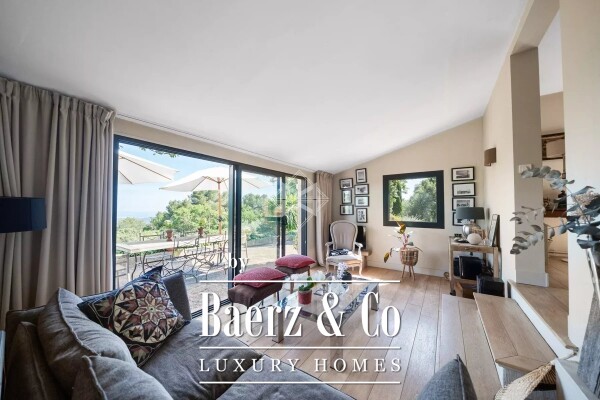 photo 6 Panoramic sea view