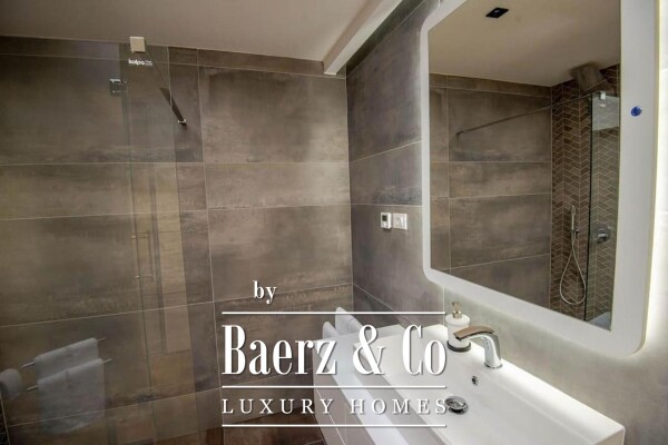 photo 28 Primošten, Bilo, beautiful villa with a swimming pool and sea view, tennis court