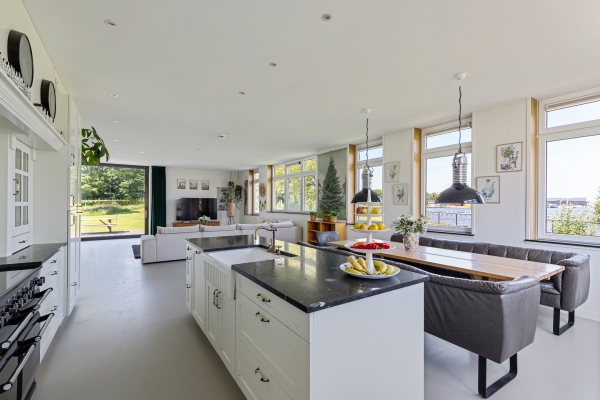 photo 20 Oudeschouw 8