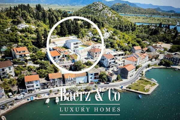 photo 2 Ploče, Rogotin, urban villa with pool and sea view