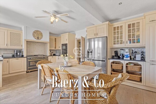 photo 12 Close to the village of Mougins – Stunning Provençal Property with Sea View