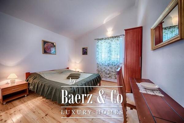 photo 14 Vis first row by the sea modern house 275 m2 net floor area on a 584 m2 plot