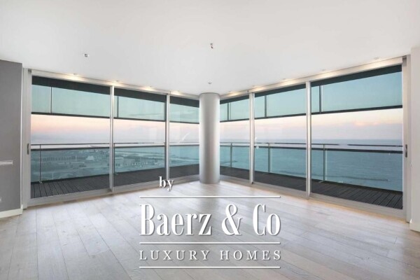 photo 3 For Sale: Prestigious Seafront Apartment with Exceptional Terrace   Barcelona