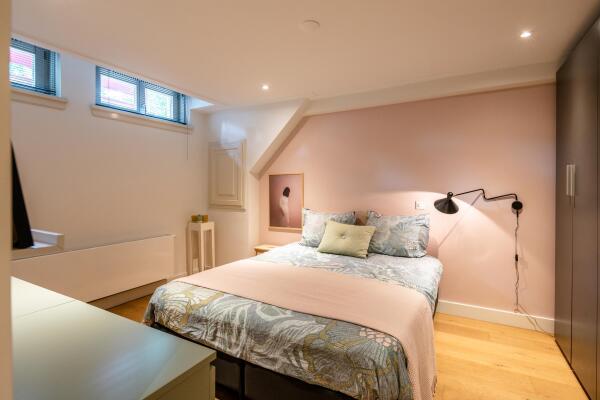 photo 29 Warmondstraat 85 H