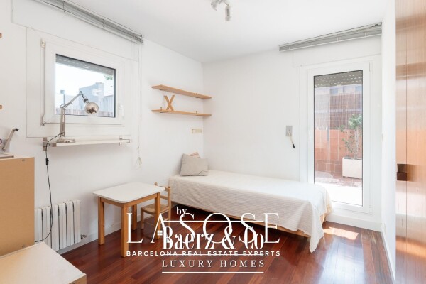 photo 19 Barcelona, Les Tres Torres