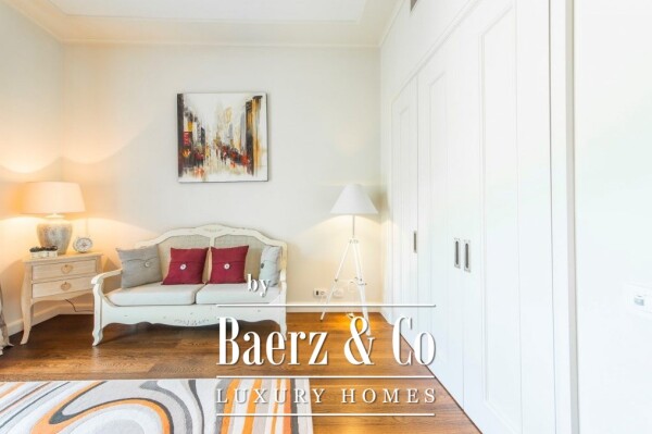 photo 14 Spacious Apartment with a Sea View in Tivat