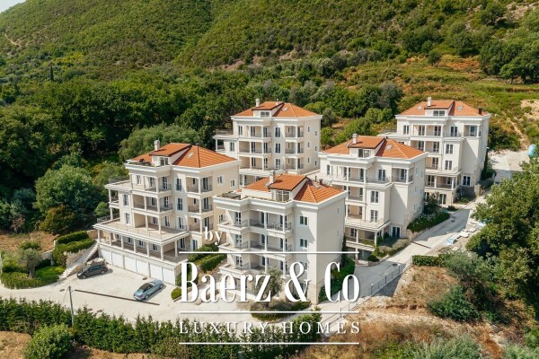 photo 2 Luxurious Apartment in Herceg Novi Municipality