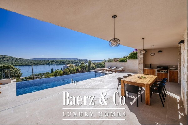 photo 6 Zadar, Mali iž – exclusive villa with swimming pool and panoramic sea view