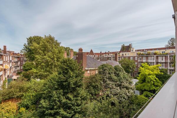 photo 40 Albrecht Durerstraat 1 2