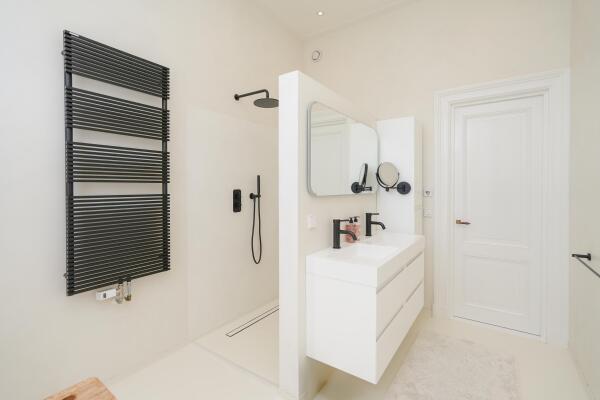 photo 40 Graadt van Roggenstraat 14