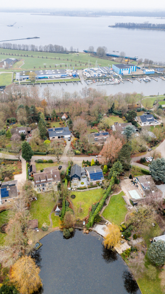 photo 53 Ameroever 64