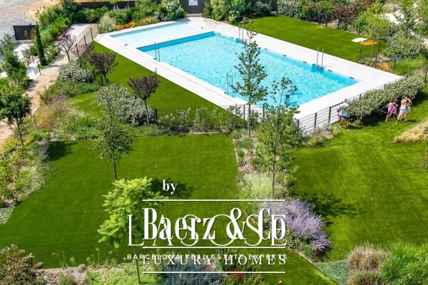 photo 24 Sitges, La Plana