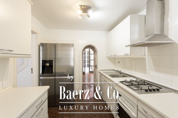 photo 15 T3 Duplex  Condominium with pool in Principe Real