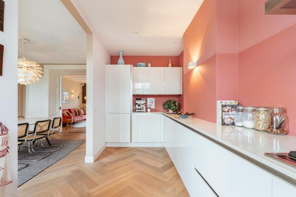 photo 21 Sarphatistraat 568