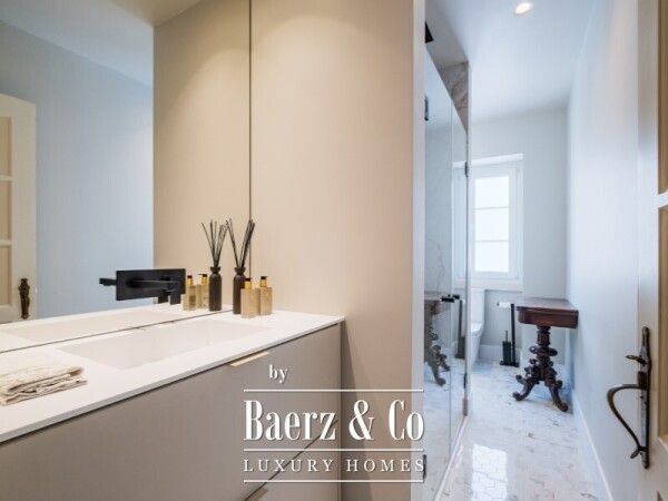 photo 35 Lapa | Exclusive 2 Bedroom Apartment with 2 Suites and 3 Living Rooms