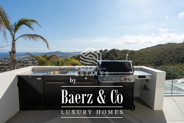 photo 14 Beautiful luxury home in Ibiza