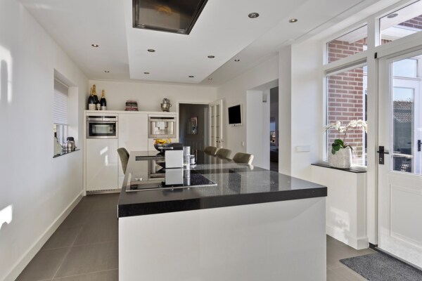 photo 18 Kon Wilhelminaweg 82