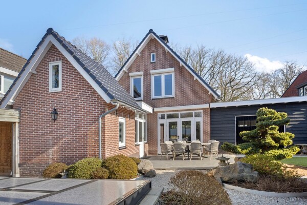 photo 44 Kon Wilhelminaweg 82