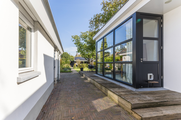 photo 36 Burgemeester Buskensstraat 14