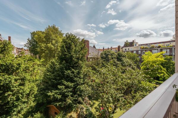 photo 25 Albrecht Dürerstraat 1 2