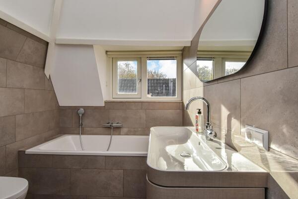 photo 70 Oosteinde 191