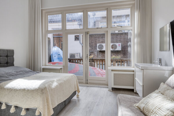 photo 35 Dwars Koornbrugsteeg 8