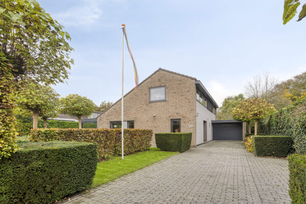 photo 50 Van de Veldelaan 958