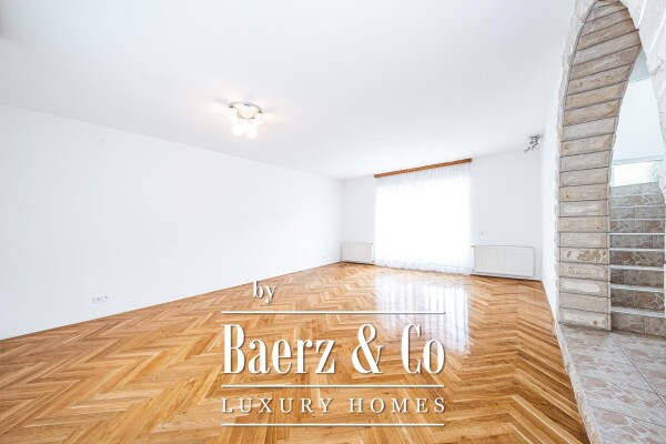 photo 2 Zagreb, Gračani, beautiful three-storey five-bedroom apartment with a garden, NKP 278.66 m2