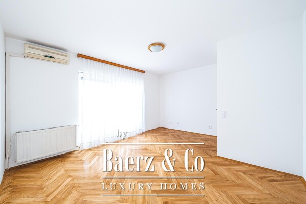 photo 13 Zagreb, Gračani, beautiful three-storey five-bedroom apartment with a garden, NKP 278.66 m2
