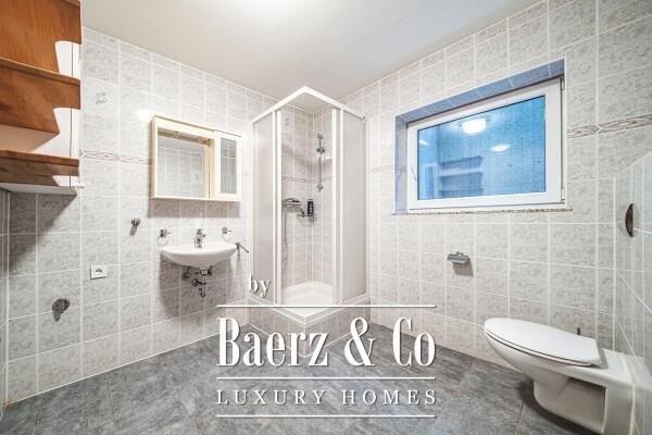 photo 20 Zagreb, Gračani, beautiful three-storey five-bedroom apartment with a garden, NKP 278.66 m2