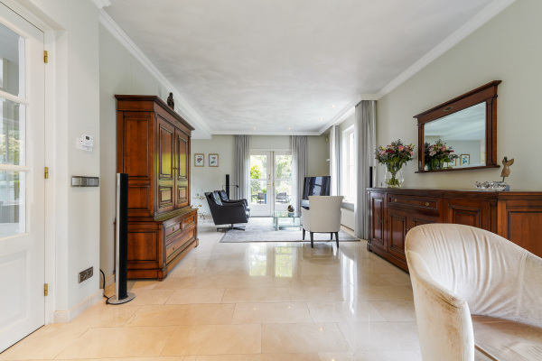 photo 18 van Brederodelaan 5