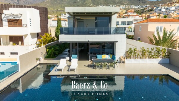 photo 47 Contemporary Villa in El Madroñal Costa Adeje