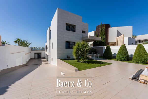 photo 49 Contemporary Villa in El Madroñal Costa Adeje