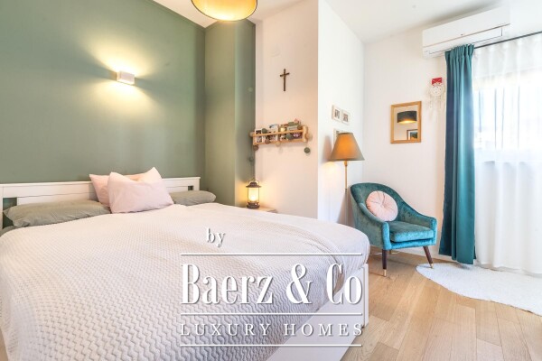 photo 8 Zagreb, Mlinovi modern three-story apartment NKP 213 m2