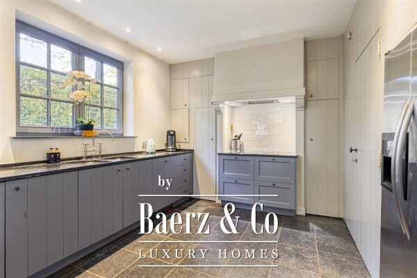 photo 18 Stijlvolle villa met binnen zwembad!