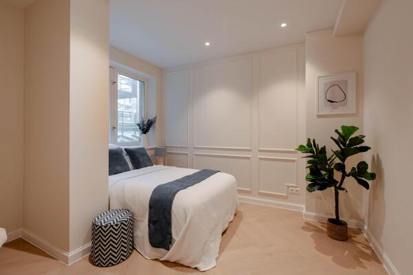 photo 34 Eerste Helmersstraat 34