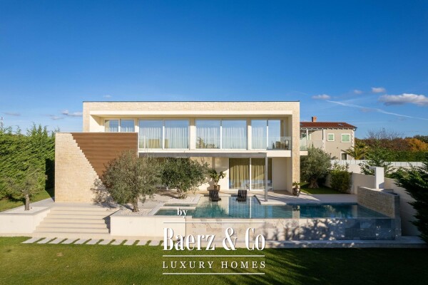 photo 2 Istria, Kanfanar, impressive top quality villa with sea view